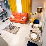 Апартаменти Shabbat Cozy Haven *