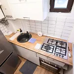 Shabbat Cozy Haven Апартаменти Бухарест