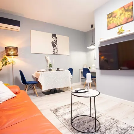 Shabbat Cozy Haven Апартаменти *